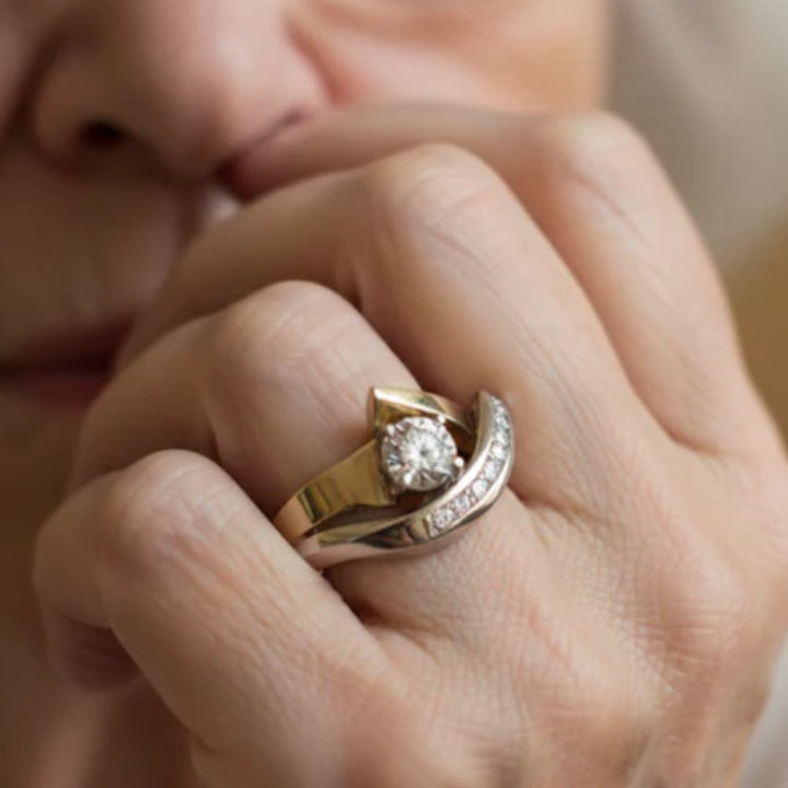 Vintage Unregelmäßiger Gold- und Silber-Zirkonia-Ring