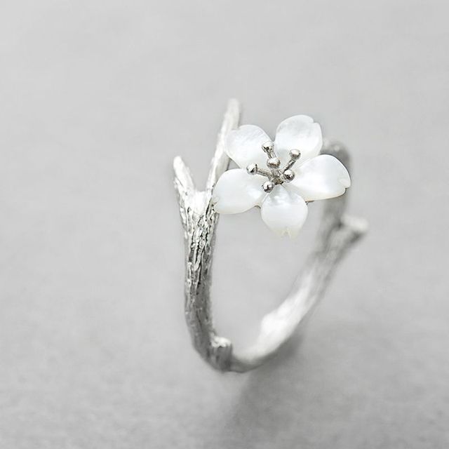 Vintage Weißer Blüten Verstellbarer Ring