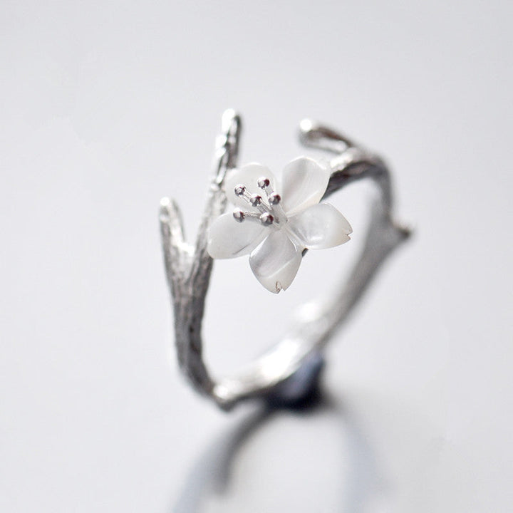 Vintage Weißer Blüten Verstellbarer Ring