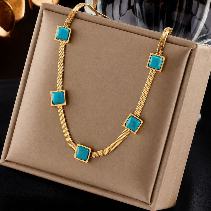 Vionelle Küstenlinie Gold Necklace