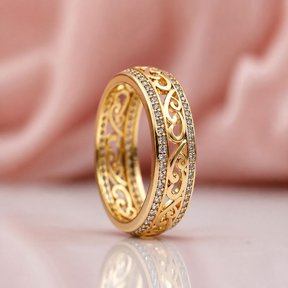 Glänzender Hohlgoldring