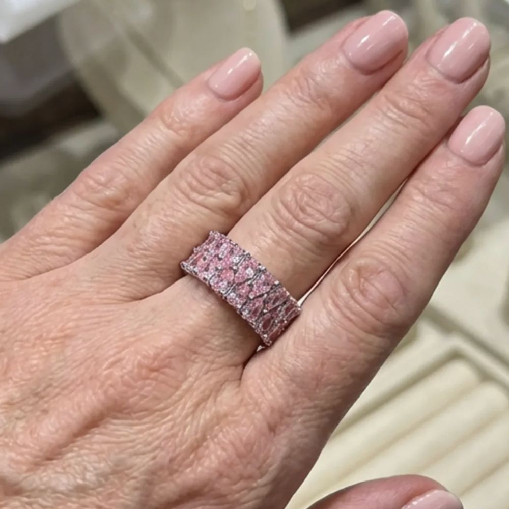 Blush Cascade Ewiger Ring
