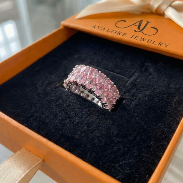 Blush Cascade Ewiger Ring