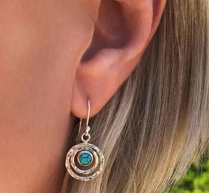 Boho Saturn Ohrringe mit Türkisstein in Silber und Gold