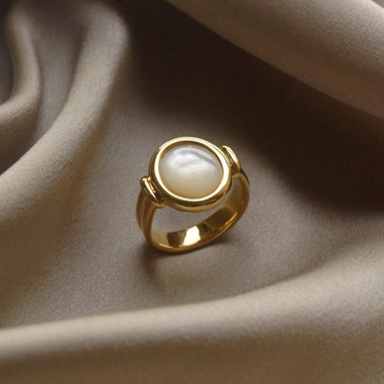 Eleganter All-Perlen-Ring
