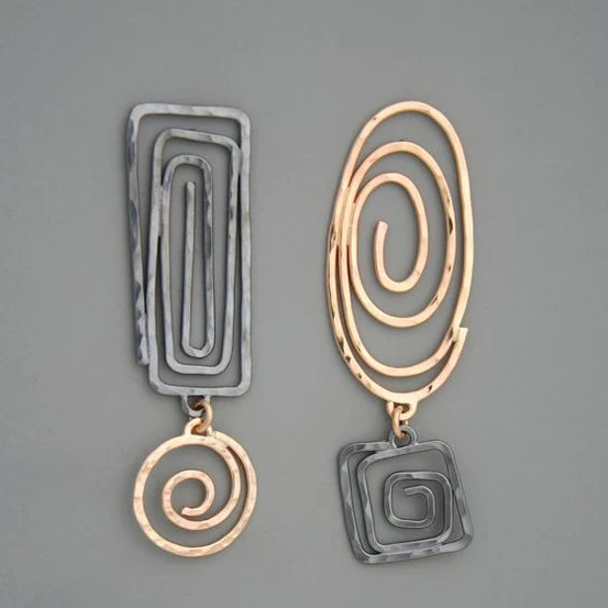 Vintage Gold- und Silber-Spiralohrringe