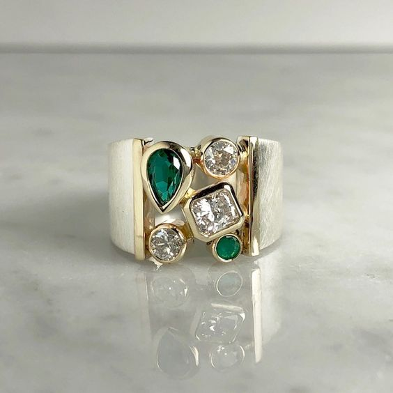 Vintage Grüner Glas Zirkonia Ring