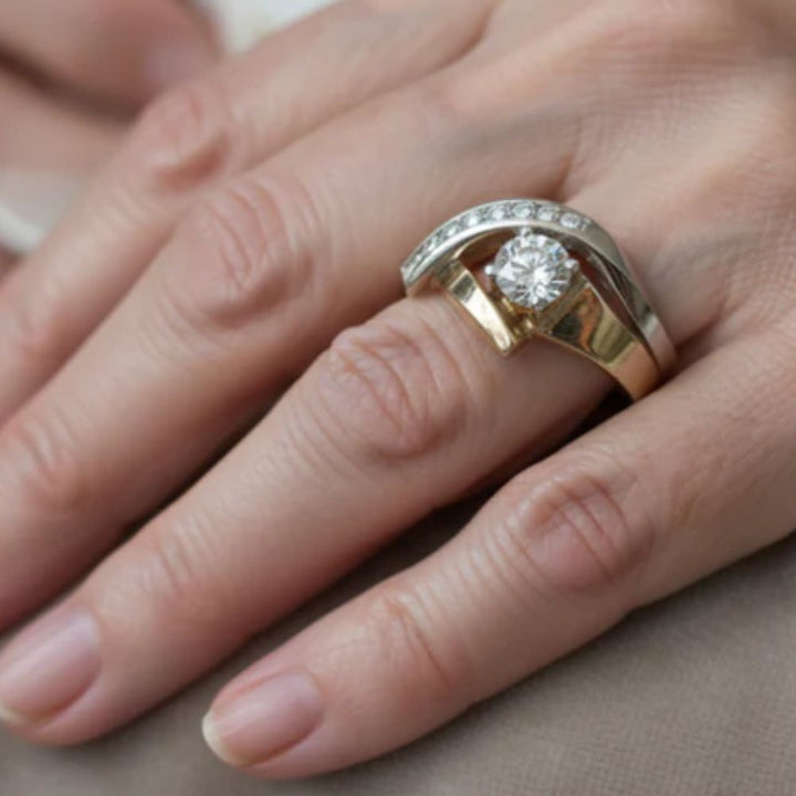 Vintage Unregelmäßiger Gold- und Silber-Zirkonia-Ring