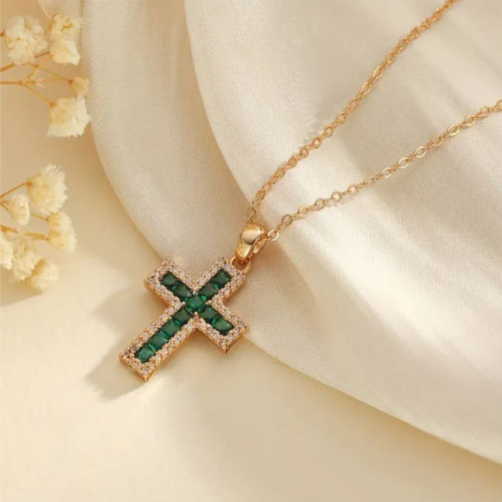 Solene Smaragd Kreuz Gold Halskette